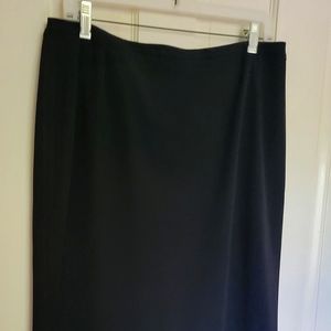 Weekend Max Mara black straight skirt